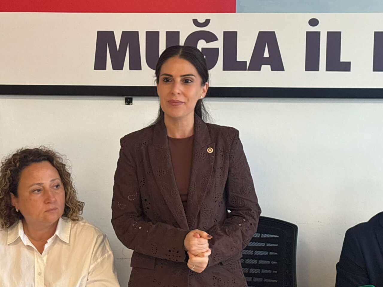 CHP Muğla Milletvekillerinden Nail Kızıl'a Destek: "Seçilmiş Yöneticilerimizin Arkasında Dimdik Duruyoruz" 5